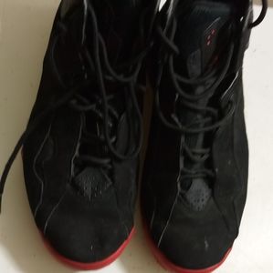TRUE FLIGHT JORDANS RED AND BLACK SNEAKERS SIZE 8 MEN